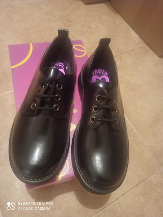 Zapatos colegiales Paola Pablosky talla 34