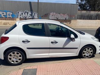 Peugeot 207 2007