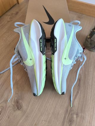 Zapatillas Nike React Pegasus Trail 5 - 38.5