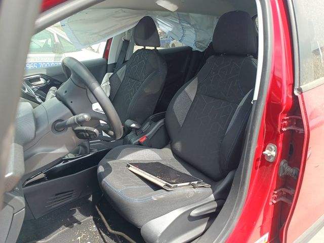 Despiece Peugeot 2008 1.5 HDI 2019 YH01