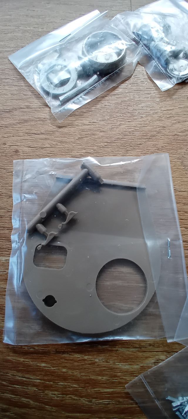 Modelkasten Tiger I C-1 Early Conversion