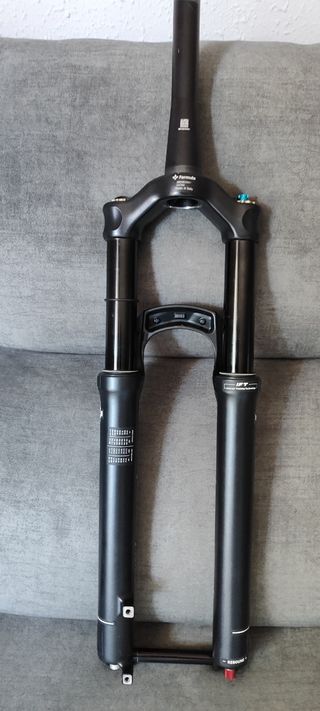 Horquilla Formula 35 140mm MTB