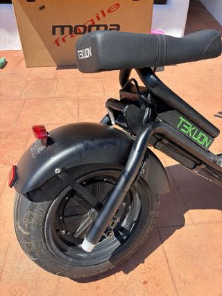 Scooter eléctrico Tekuon