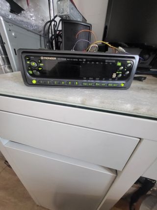 Radio Pioneer KEH-P8400R