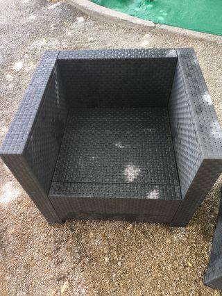 Conjunto jardín 2 sillas + mesa