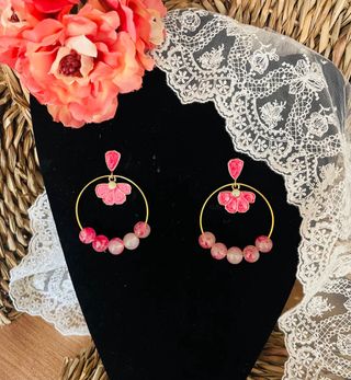 Pendientes para invitada o flamenca fucsia