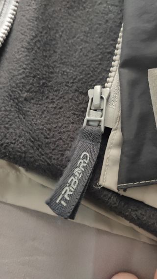Chaqueta Tribord beige impermeable