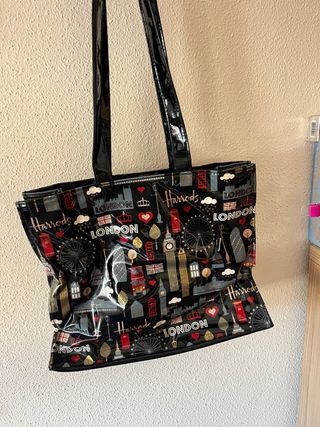 letras bolsa harrods negra