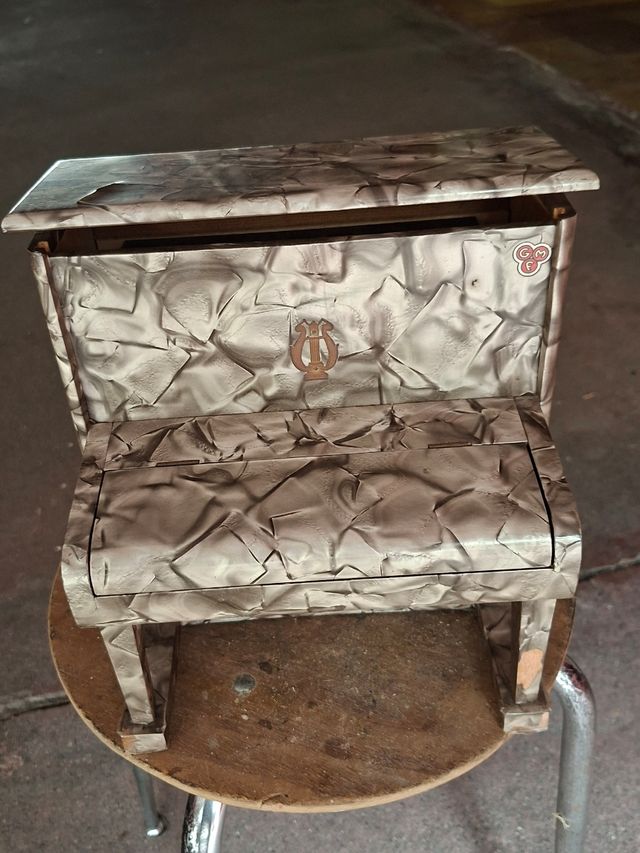 Pianoforte Giocattolo Vintage
