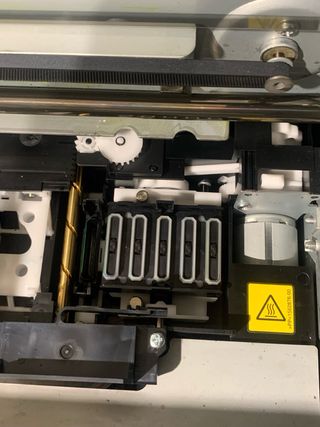 Impresora DTG Epson SureColor F2100