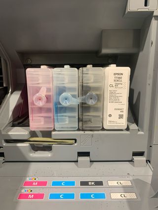 Impresora DTG Epson SureColor F2100