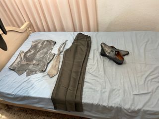 Traje novio gris talla M (38-40)