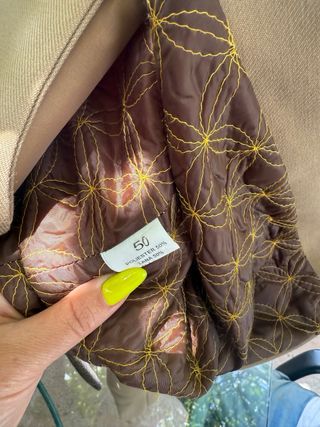 Traje corto beige