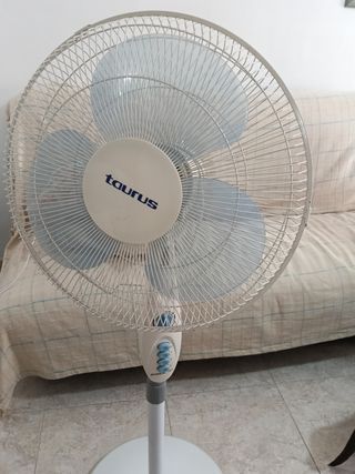 Ventilador Taurus - Blanco
