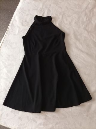 Vestido negro skater