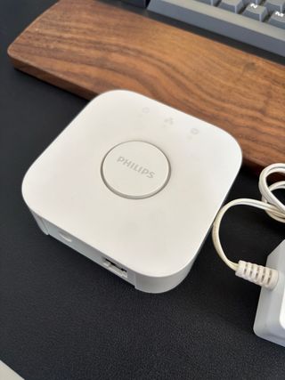 Philips Hue Bridge