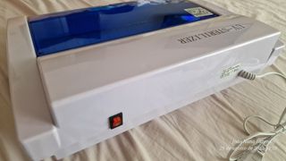 Esterilizador UV - Branco e Azul