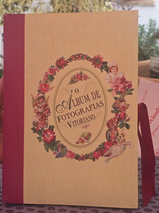 Album fotografico vintage Victoriano