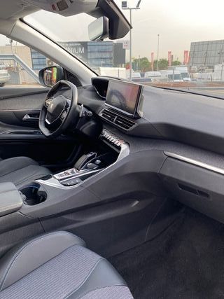 Peugeot 3008 hybrid 225 allure pack