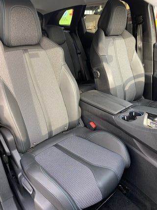Peugeot 3008 hybrid 225 allure pack