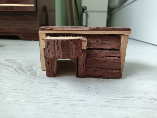 Casa hamster madera marrón