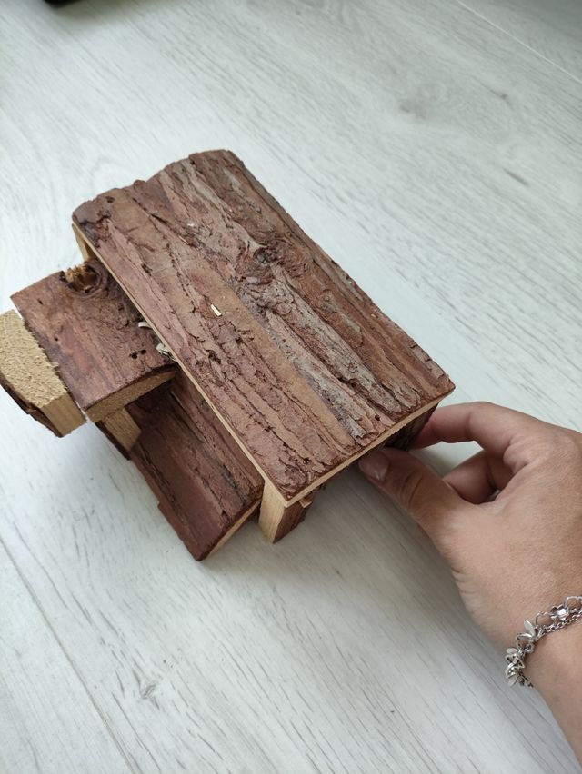 Casa hamster madera marrón