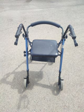 Andador con asiento