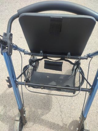 Andador con asiento