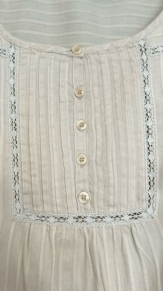 Blusa romántica de algodón