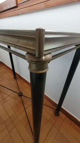 Mesa cristal vintage metal