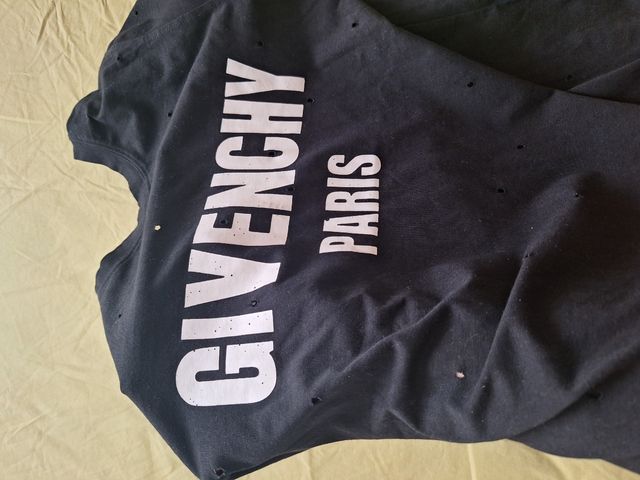 Camiseta negra Givenchy París L