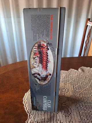 Caja metalica whisky Clan Campbell