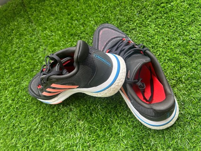 Adidas Supernova + Boost zapatillas