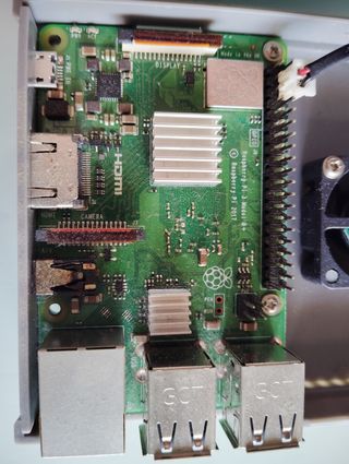 Raspberry Pi 3 + 2 mandos SNES