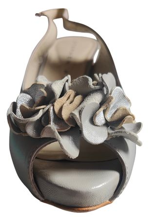 Sandalias peep toe Stephen Allen grises