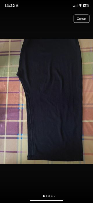 Falda negra Shein XS con raja - seminuevo
