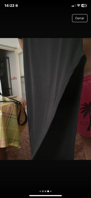 Falda negra Shein XS con raja - seminuevo
