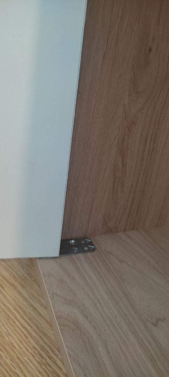 Estantería cubo con puerta