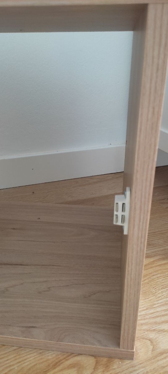 Estantería cubo con puerta