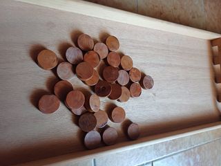 Sjoelbak: Gioco da tavolo in legno