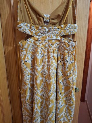 Vestido Zara midi amarillo a estrenar 