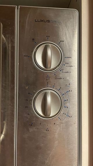 Microondas Taurus Luxus Grill