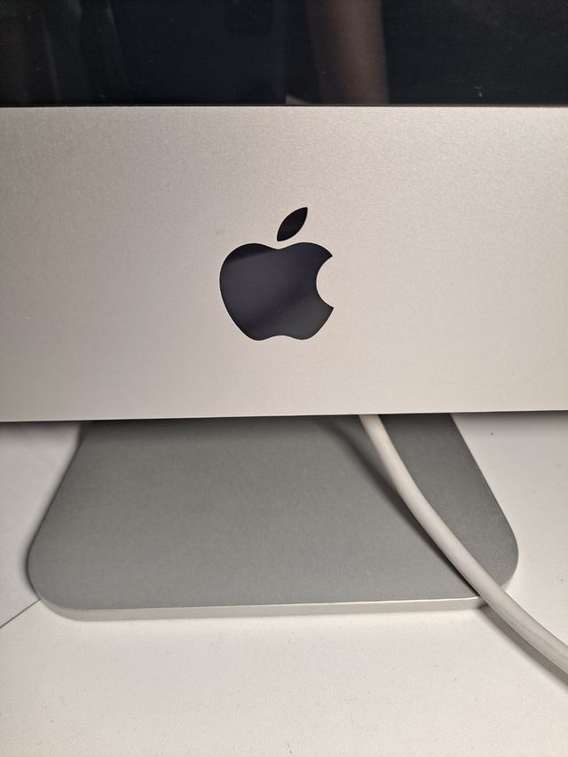iMac A1224 Apple Blanco Plata