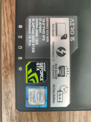 Portátil Gigabyte Aero 15 i7 8ª Gen