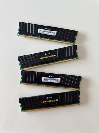 RAM Corsair Vengeance LP 16GB (4x4GB) DDR3-1600 CL