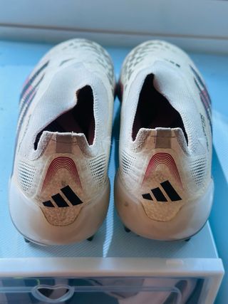Adidas Predator Pro - Fútbol - 40.5