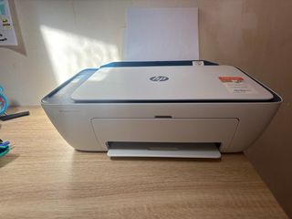 Impresora HP DeskJet 1771w - Blanca y Azul