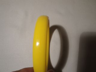 Pulsera de material plástico duro.Nueva,sin estren