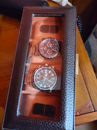 Estuche relojes - 4 compartimentos