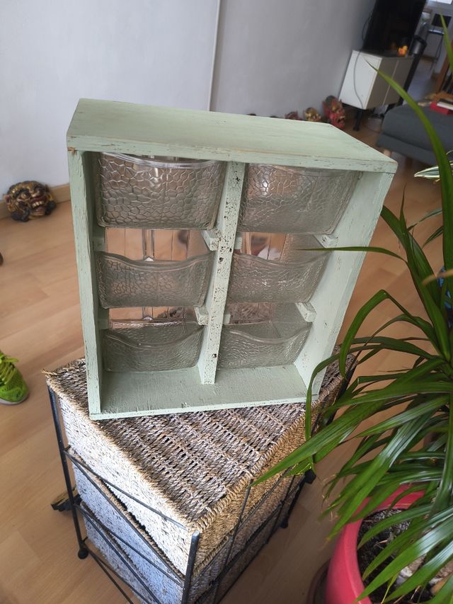 Mobile espositore in vetro con 6 scomparti del 18° secolo